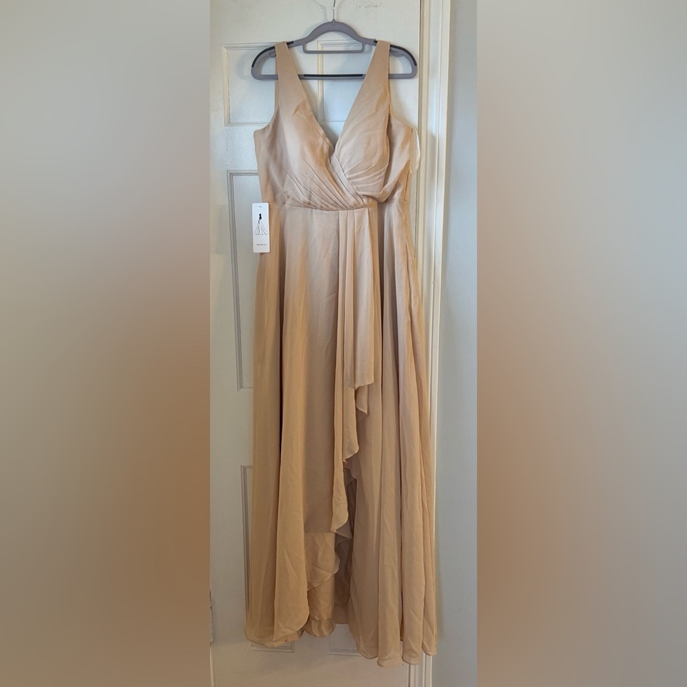 Wear Your Love Cream Dress NWT Size 14